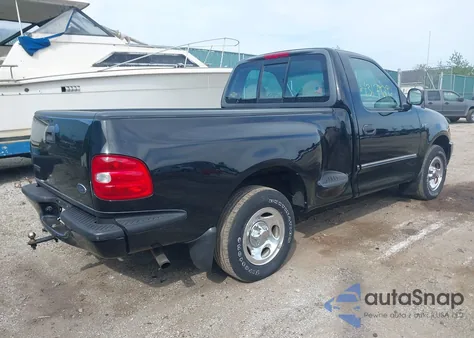 1998 Ford F-150 Xl/Xlt z USA, uszkodzony, nr VIN 2FTZF0725WCA93659